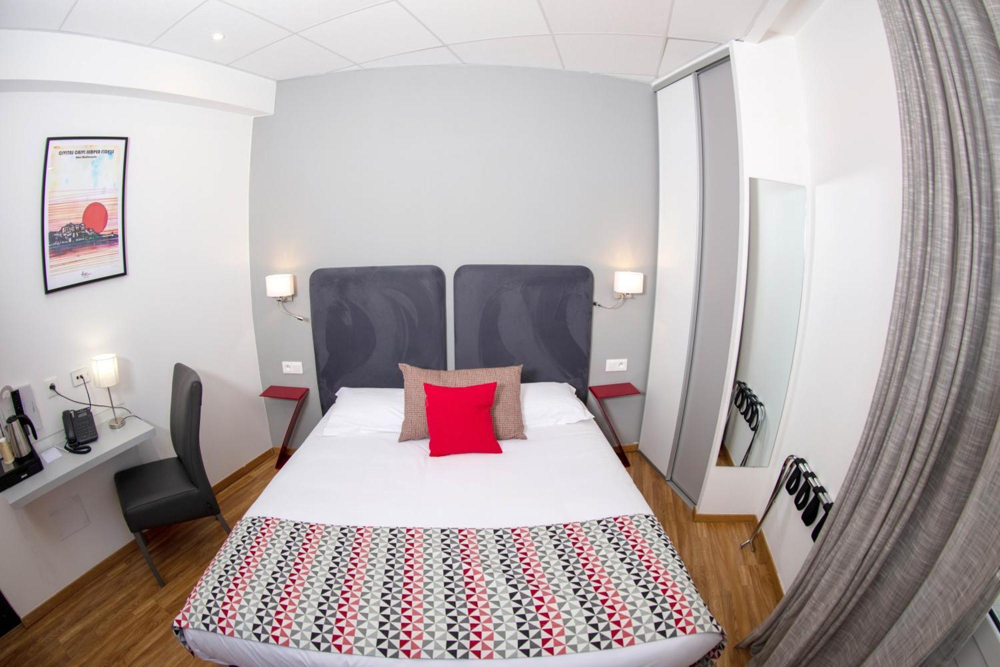 Hotel Langley Mediterranee Calvi (Corsica)